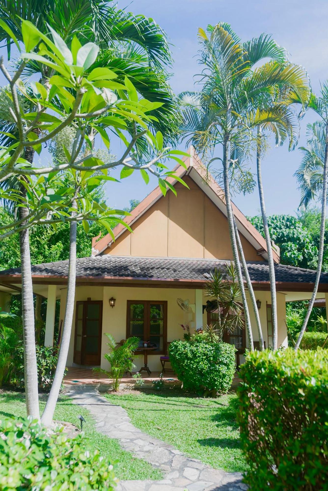 Palm Garden Resort Rawai Exteriör bild
